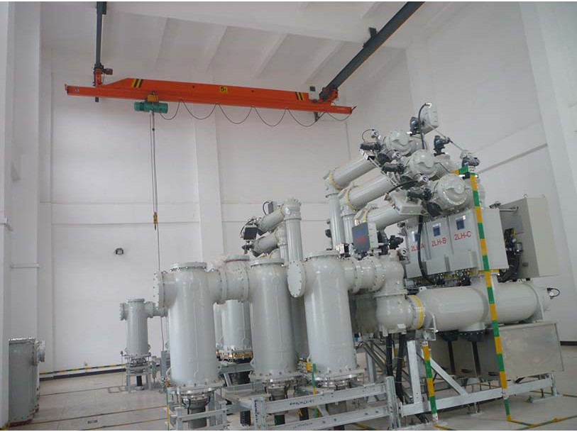 懸掛起重機(jī)1