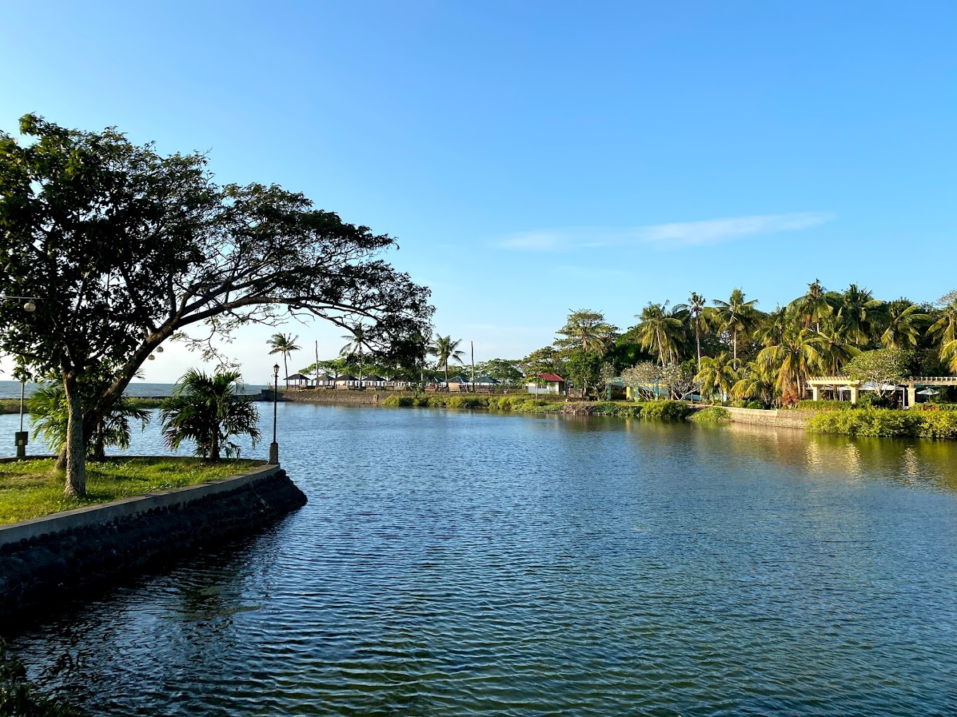 Palmas del Mar Conference Resort Hotel (Brgy. Tangub, Bacolod)